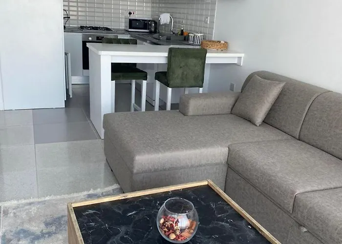 Abelia Sea View Lägenhet *